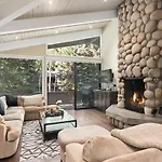 Standard 2 Bedroom - Aspen Alps #110